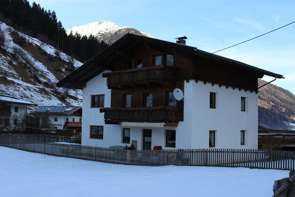 Haus Gabi Leilighet Neustift im Stubaital Eksteriør bilde